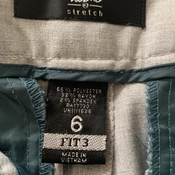 Mossimo light grey pants size 6 - Picture 6 of 6
